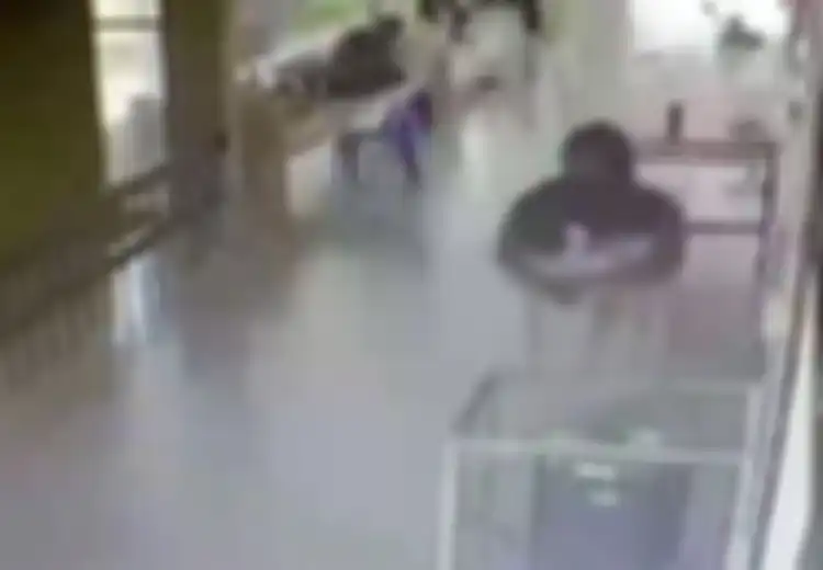Tertangkap Basah Mencuri Bayi di Rumah Sakit, Wanita Ini Berlinang Air Mata Sambil Ungkapkan Alasannya Mencuri Bayi Ternyata Sangat Memilukan