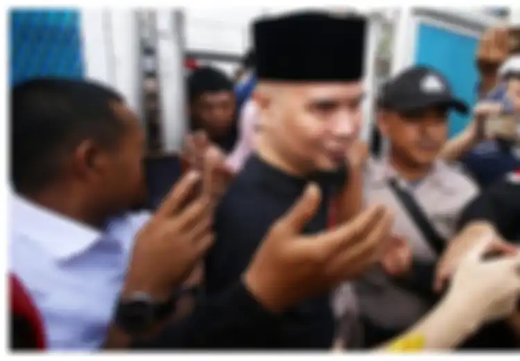 Terlibat Cekcok saat Meliput Pembebasan Ahmad Dhani, Jurnalis Disabilitas Ini Sampai Kehilangan 'Jari Manisnya', Ternyata Ini Pemicunya