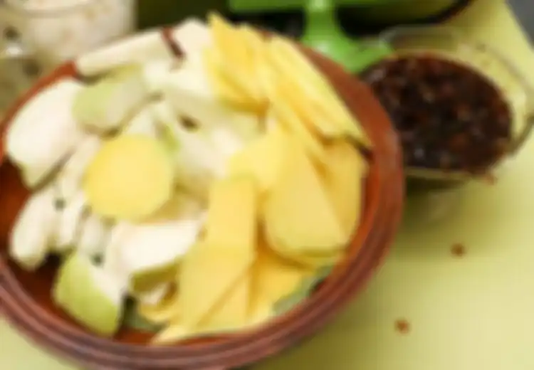 Tidak Hanya Mengatasi Morning Sickness pada Ibu Hamil, Ini 14 Manfaat Buah Mangga Muda, Termasuk Baik untuk Kesehatan Gigi