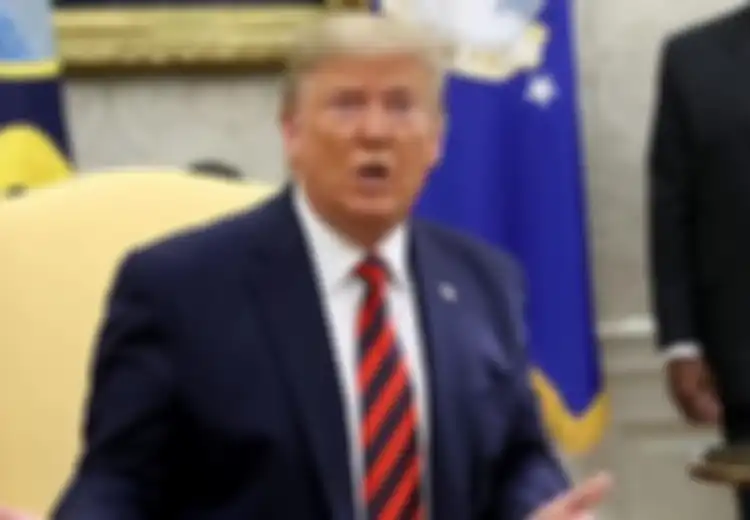 Ilmuwan China Berang, Tuntut Trump untuk Minta Maaf pada Mereka Atas Hal Ini
