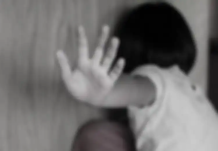 Titipkan Anaknya yang Berusia 9 Bulan di Rumah Kakeknya, Sang Ibu Terkejut dan Geram Setelah Melihat CCTV Ternyata Anaknya Diperlakukan Begini