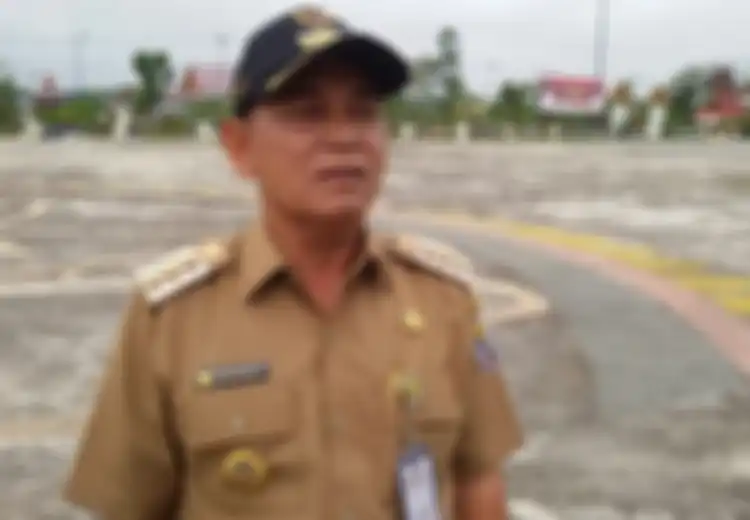 Sering Tegasi Tunjangan Pejabat Kabupatennya Ditahan Jika Belum Laporkan LHKPN, Bupati Ini Justru Harus Menahan Pilu Saat Menggendong Jenazah Anaknya Disebabkan Sewa Ambulans Saja Tidak Mampu