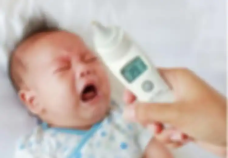 Obat Demam untuk Bayi, Perhatikan Begini Cara Tatalaksananya, Tidak Perlu Terburu-buru Berikan Obat, Ini yang Harus Anda Lakukan!