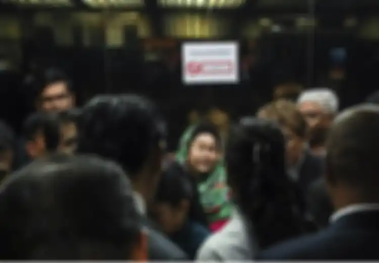 Tak Punya Malu, Boros dan Gunakan Uang Korupsi untuk Foya-foya, Istri Najib Razak Ini Mencak-mencak Saat Tahu Ratusan Tas Mewahnya Rusak Akibat Ini