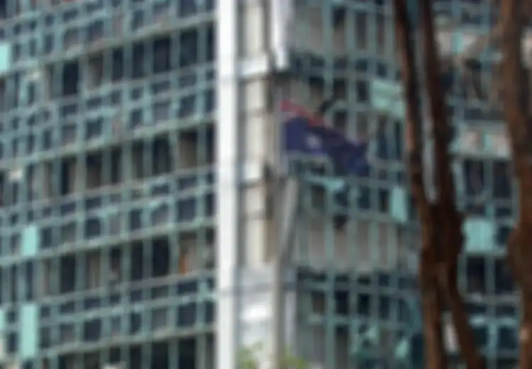15 Tahun Berlalu, Pertemuan Kelam Keluarga Korban dan Pelaku Teroris Bom Kedutaan Besar Australia 2004 Silam Sisakan Tangis dan Khilaf di Balik Jeruji Nusakambangan, Adakah Kata Maaf?