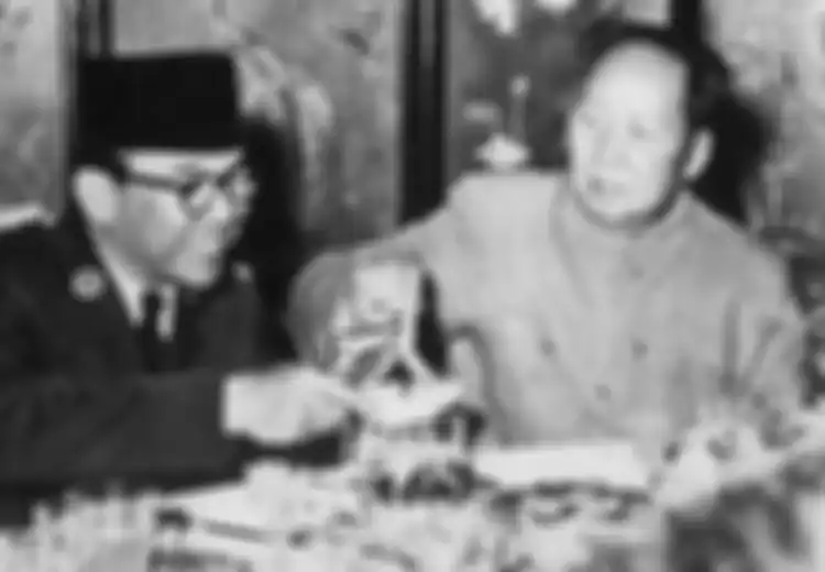 Hanya dengan Perkataannya Saja Soekarno Sanggup Buat Pemimpin Besar China Turuti Kemauannya, Masa Kecil Wapres China Bahkan Rela Berbaris di Jalanan Demi Sambut Soekarno yang Terkenal