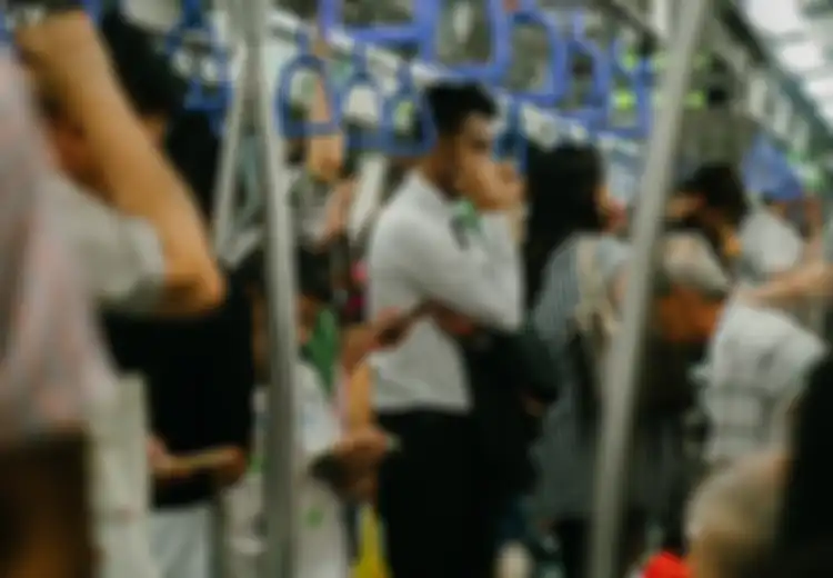 Larangan Mudik Lebaran 2020 Jadi Skenario Terburuk Indonesia Hadapi Pandemi Covid-19, Ini Potensi Risiko Penularan Virus Corona di Transportasi Umum