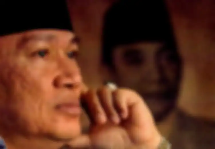 Disebut-sebut Sebagai Satrio Piningit, Putra Kandung Soekarno yang Pernah Jadi Kondektur Bemo ini Justru Mewarisi Tongkat Sakti Mandraguna Milik Ayahnya