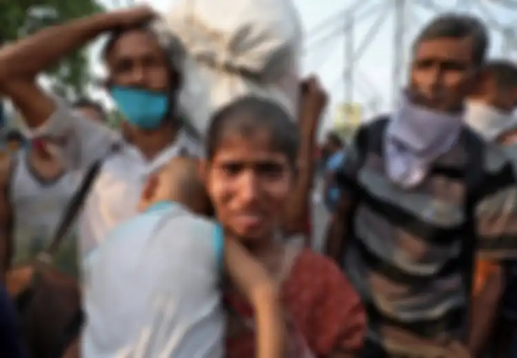 Mulai dari Hidup Terlunta-lunta Sampai Terseret Human Trafficking, ini Dia Imbas Mengerikan Lockdown Negara di Asia Terhadap Hidup Anak Kecil Mereka, 'Jika Langgar Jam Malam, Dimasukkan ke Kandang Anjing!'