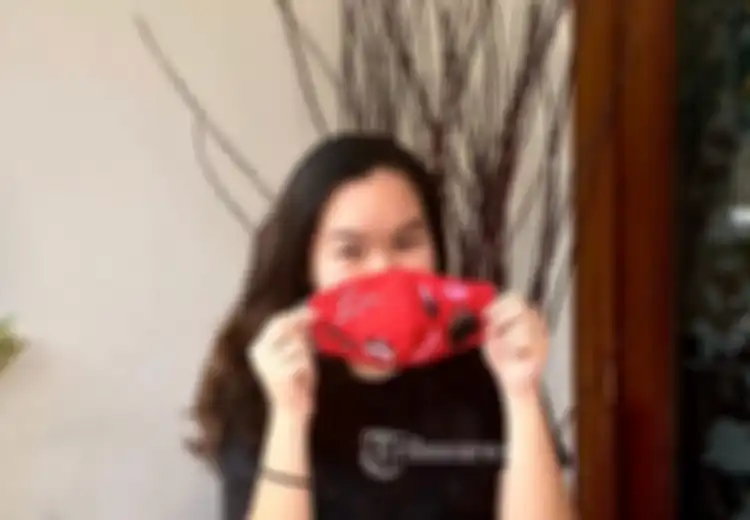 Menginspirasi, Seniman Muda Ini Desain Masker Demi Turut Serta Lawan Covid-19, Yuk Intip Uniknya Masker Buatan Charlene Junus!