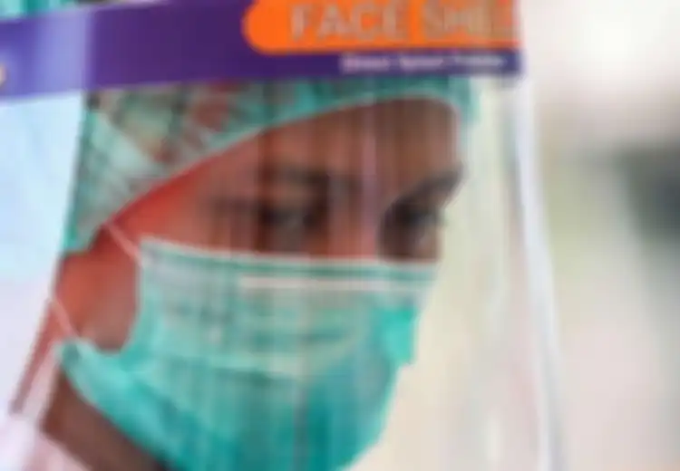 Rumah Sakit Makin Dipenuhi Pasien Covid-19, Bikin Sebagian Lainnya Isolasi Mandiri di Rumah, Jika Kita Tinggal Serumah dengan Pasien Positif, Ini yang Wajib Kita Lakukan