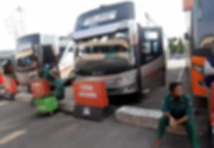 Ini yang Sedang Ramai Dibahas, Banyak Warga yang Curi Start Mudik, Kata Jokowi Itu Pulang Kampung, Najwa Shihab: Apa Bedanya?