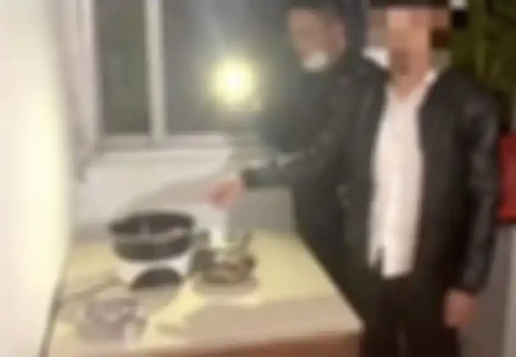 Tidak Jera di Tengah Pandemi Covid-19, Beredar Lagi Kabar Warga China 'Mencuri Angsa Hitam dari Danau Lalu Dibuat Sup', ini Nasibnya Sekarang