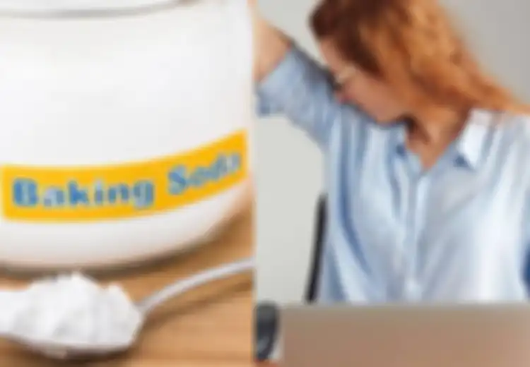 Cuma Gunakan Baking Soda Sebelum Pakai Bahan Kimia Lain, Begini Cara Hilangkan Bau Parfum yang Menempel pada Pakaian Anda