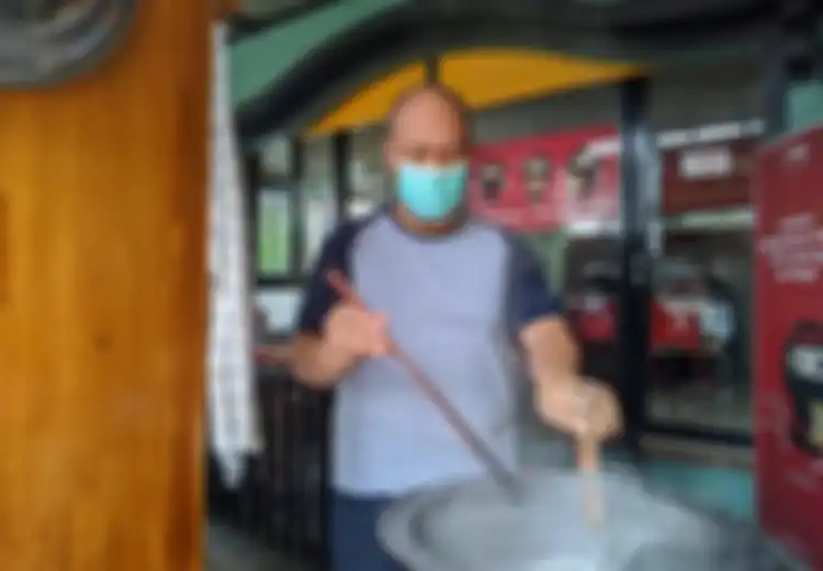 Bertahan Hidup di Tengah Pandemi, Ini Kisah Pilot Banting Stir Jadi Pedagang Mie Ayam, Sempat Jualan Baju Online hingga Terinspirasi Teman
