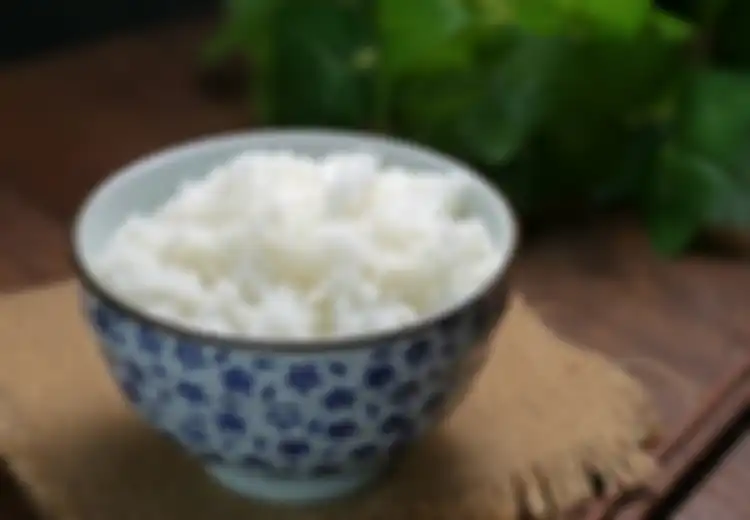 Akibatnya Bisa Sangat Berbahaya, Jangan Lagi Makan Nasi Sisa Kemarin Mulai Sekarang!