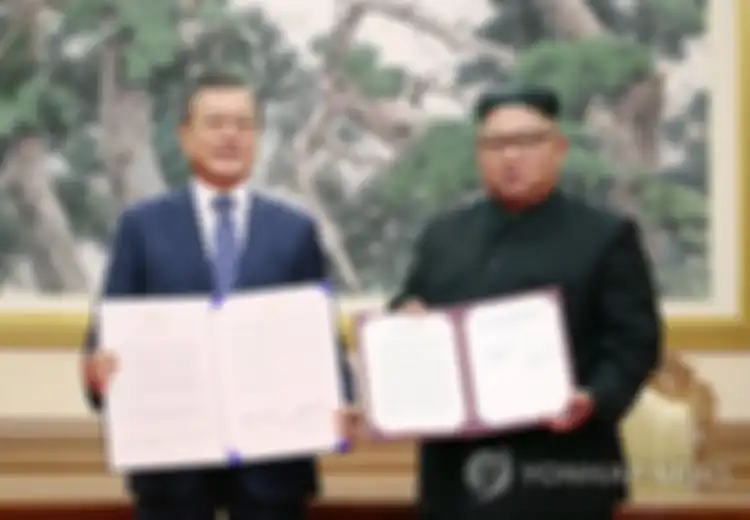 Sudah Sadar Siapa Musuh Bersamanya, Kim Jong-Un Ajukan 'Persekutuan anti-Jepang' Kepada Presiden Korea Selatan, Sebuah Situasi Sulit Bagi Moon Jae-In dan Kemungkinan Perang Terbuka