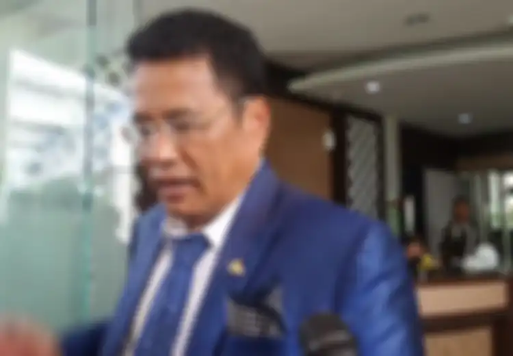Sudah Berpengalaman di Dunia Hukum Selama 30 Tahun, Hotman Paris Sebut Omnibus Law UU Cipta Kerja Sangat Menguntungkan Bagi Pekerja dan Kaum Buruh, 'Ini Berita Bagus'
