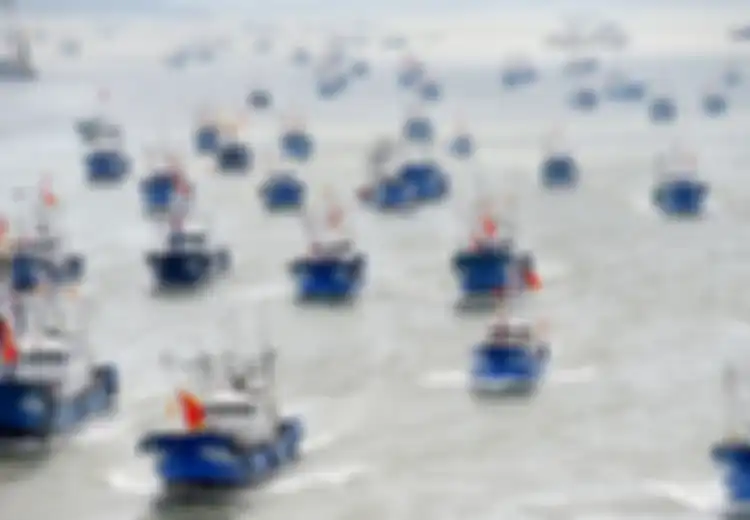 Tak Tahu Diri Suka Nyelonong Sana-Sini, Negara Ini Syok Bukan Main, Mendadak Ribuan Kapal China Mengepung Wilayah Lautnya, 'Kalau Seketa Memancing Mudah Diselesaikan Ini Lebih Serius!'