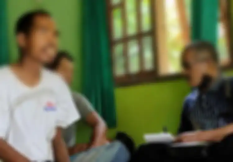 Setahun Hilang Bak Lenyap Ditelan Bumi, Pria Ini Jalan Kaki 400 Km dari Kulon Progo ke Surabaya, Sampai Alami Razia hingga Disuntik, Kok Bisa?