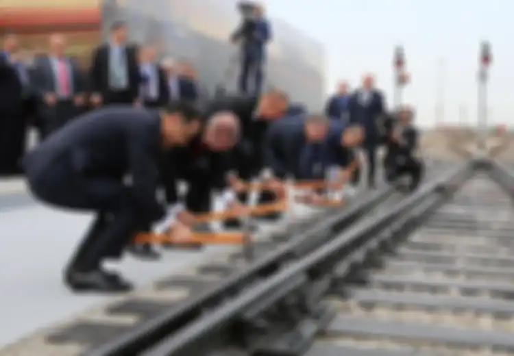 Meliuk Bagaikan Ular Sepanjang Lebih Dari 8000 Kilometer, Inilah Jalur Rel Kereta Api Turki-Tiongkok yang Menjadi Jalur Perdagangan Terbesar Abad Ini, Jalur Sutra Baru Tidak Bisa Ditampik Lagi!