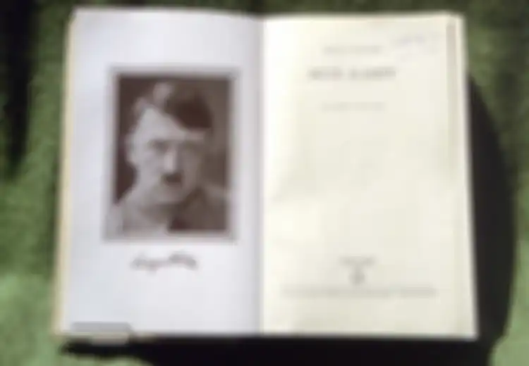 Apa yang Terjadi dengan Uang Hitler Hasil Royalti Penjualan Buku Mein Kampf Miliknya, Setelah Kematiannya?