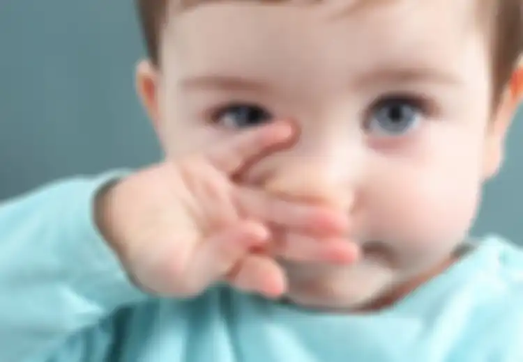 Mengatasi Hidung Tersumbat pada Bayi Secara Alami, Lakukan Ini!