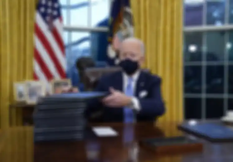 Demi Cegah Penyebaran Varian Baru Covid-19, Joe Biden Larang Warga Negara Non-AS Masuk ke Amerika Bahkan Perketat yang Pernah Ke Eropa, Brasil, Apalagi Afrika Selatan