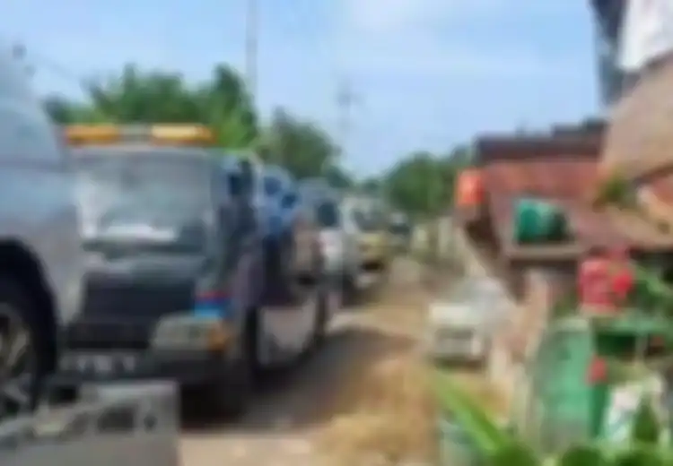 Ratusan Warga di Tuban Borong 176 Mobil, Ternyata Ini yang Terjadi di Baliknya, Termasuk Seorang Warga yang Mendapat Rp 38 Miliar