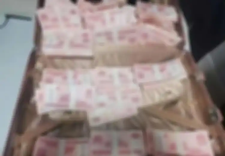 Diberi Mahar Sebanyak Rp2,9 Miliar Sebelum Menikah Oleh Calon Suaminya, Wanita Ini Awalnya Senang Namun Berakhir  Syok Setelah Tahu Tentang Kebenaran Uang Tersebut