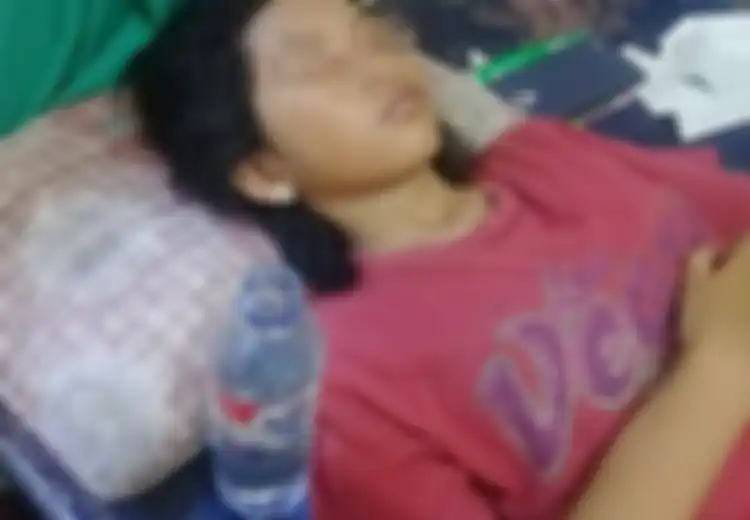 Di Indonesia Malah Tak Banyak yang Tahu, Rupanya Orang Banjarmasin Ini Bikin Media Vietnam Keheranan, Karena Bisa Tidur Selama 13 Hari Berturut-turut, Sampai Dijuluki 'The Real Sleeping Beauty'