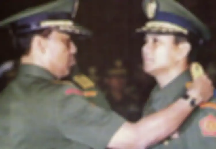 Tradisi Kudeta dan Konflik Internal AD, Munculnya 'Pasukan Liar' hingga Moncong Meriam Tentara Diarahkan ke Istana