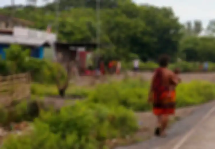 Sampai Libatkan Besi Panas, Suku di Negara Tetangga Indonesia Ini Hukum Seorang Istri Secara Tak Manusiawi Setelah Suaminya Tewas karena Covid-19, Tuduhan 'Mistis' Ini Penyebabnya