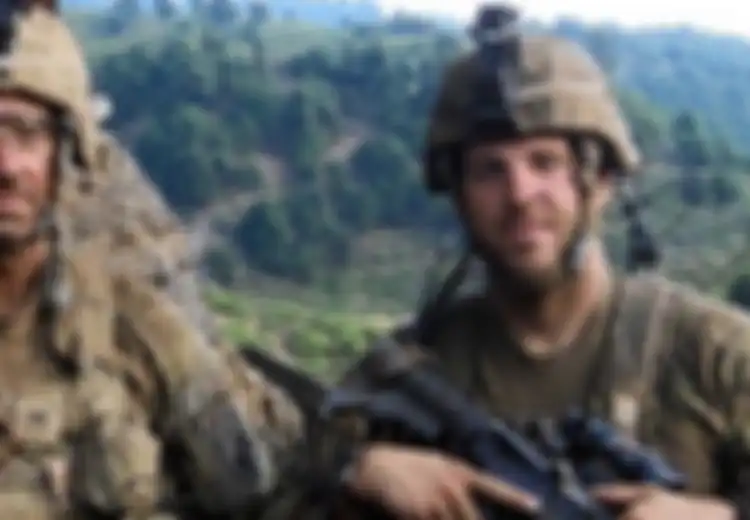 Seorang Veteran Perang Vietnam Berusia Setengah Abad Mendaftar Kembali untuk Ikut Berperang di Irak dan Afghanistan: 'Merasa Muda Lagi'