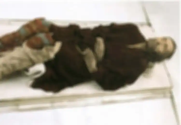 Berumur Sekitar 4.000 Tahun, Inilah Misteri Mumi Tarim dari Xinjiang, Ditemukan di Kaki Pegunungan di China dengan Pakaian Lengkap Ritual Pemakaman Orang Barat, Siapakah Mereka?