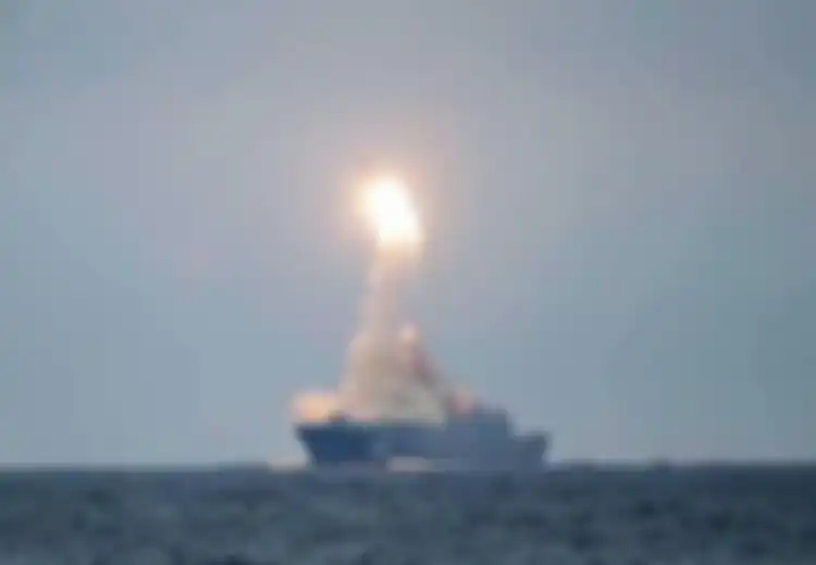 Meski Rugi Besar Akibat Invasi Ukraina, Rusia Uji Coba Rudal Hipersonik Zircon, Mampu Capai Target Jarak 1.000 Km