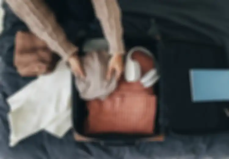 Cukup dengan Satu Koper, Ini Cara Mudah Menata Barang dalam Koper Agar Tidak Kebanyakan Tas Bawaan untuk Barang Saat Mudik