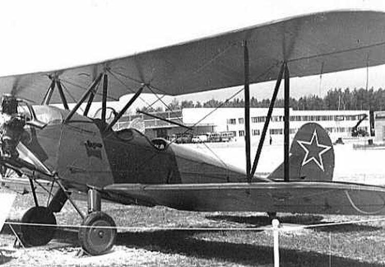 Pesawat Polikarpov Po-2 Ini pada Awalnya Dirancang Sebagai Penyemprot Tanaman, Tapi Soviet Mengubahnya Jadi Senjata yang Mematikan Selama Perang Dunia II, Termasuk Digunakan ‘Penyihir Malam’