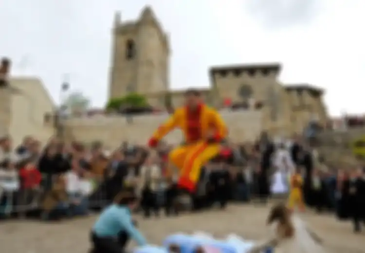 Salto del Colacho, Tradisi Bersihkan Bayi yang Baru Lahir dari Dosa Asal, Inilah Kisah Dibalik Festival Lompati Bayi di Spanyol, Benarkah Bertentangan dengan Agama?