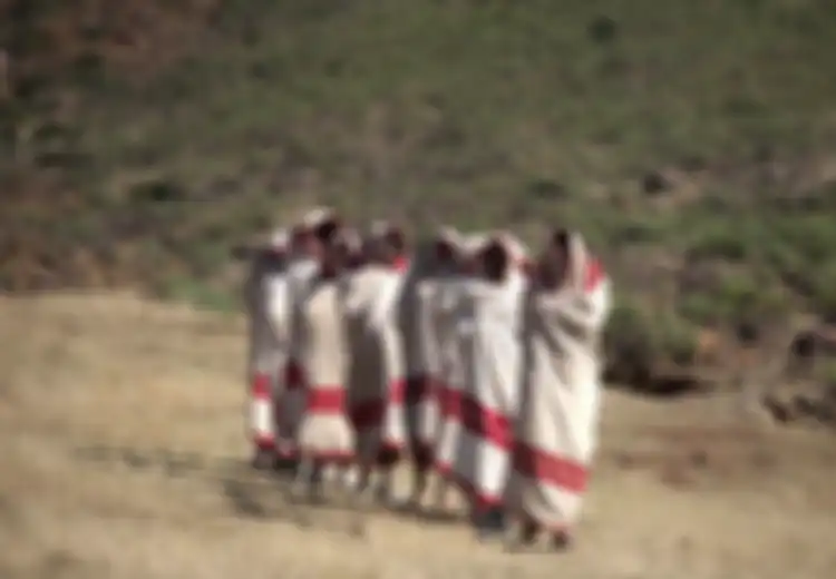 Ritual Ulwaluko; Upacara Inisiasi ‘Kedewasaan’ Suku Xhosa Afrika Selatan Ini Pernah Tewaskan 23 Remaja, Begini Proses yang Dilakukan Sebelum Diasingkan di Sebuah Gubuk