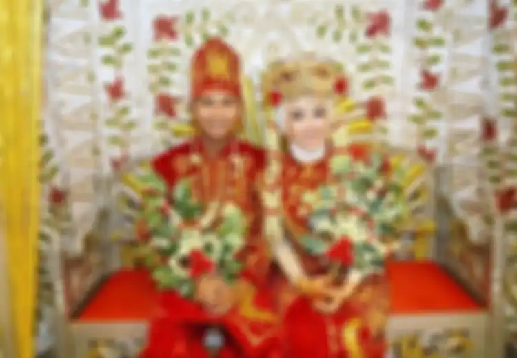 Pengantin Baru Dilarang Gunakan Kamar Kecil Selama Tiga Hari, Inilah Ritual Suku di Indonesia yang Lain Daripada yang Lain, Lalu Bagaimana Mereka Menanggapi Panggilan Alam?