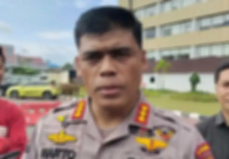 Diam-diam Menggasak Rp 5 Miliar Milik Nasabahnya selama 2 tahun untuk Judi Online, Admin Bank Riau-Kepri Ini Akhirnya Ditangkap, Begini Modusnya