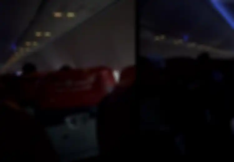 Ketegangan Jadi Tepuk Tangan, Detik-detik Pesawat Lion Air dengan Mesin Terbakar Berhasil Mendarat