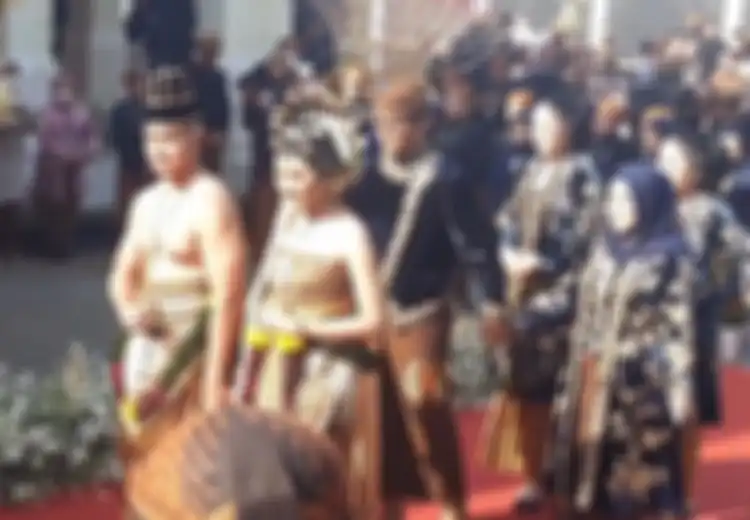 Selain Busana Basahan Seperti yang Dikenakan Kaesang dan Erina, Ketahui Inilah Berbagai Macam Pakaian Adat Jawa Tengah