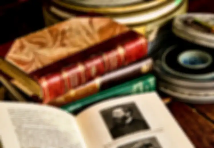 Perbedaan dan Persamaan dari Ketiga Jenis Historiografi Indonesia
