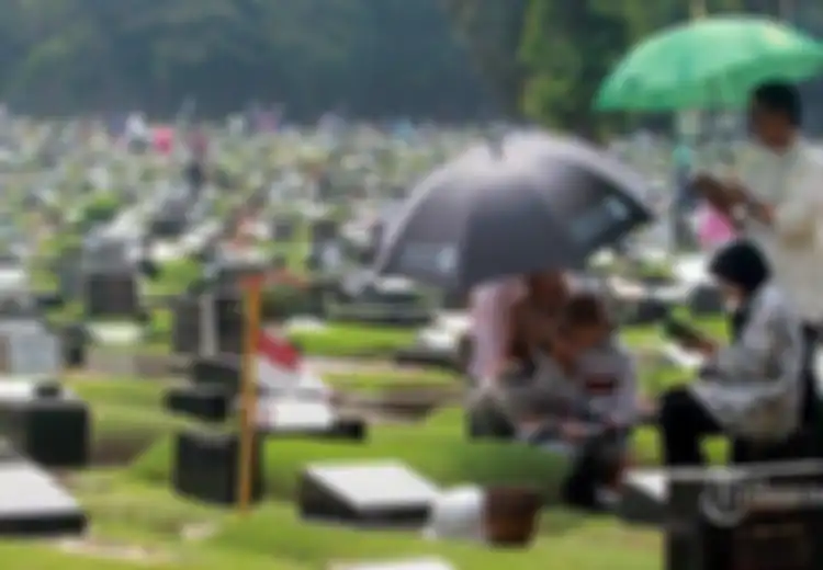 Inilah 4 Adab  dan Tradisi Ziarah Kubur Sebelum Puasa Ramadhan