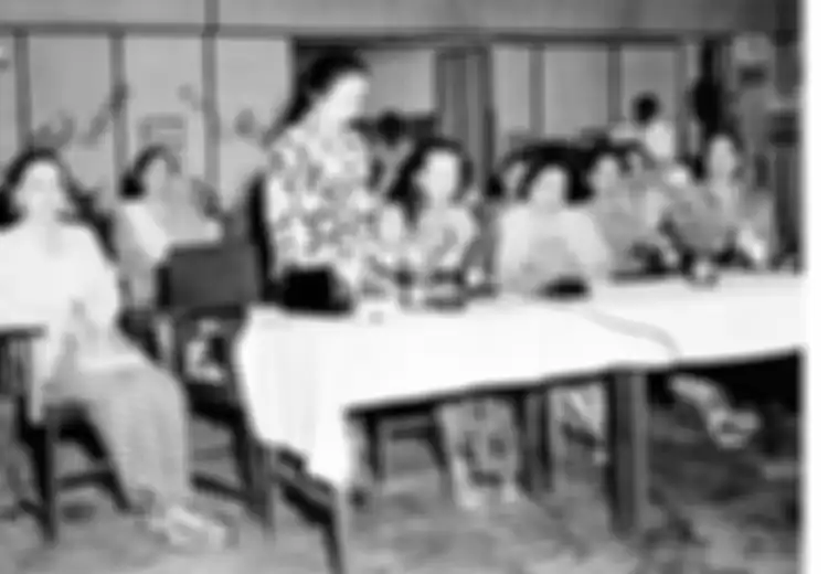 Keterkaitan antara Sejarah dan Ilmu Sosial dalam artikel Perempuan Bicara dalam Majalah Dunia Wanita