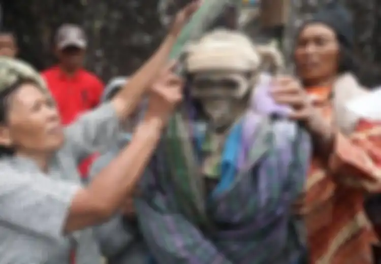 Menguak Tradisi Manene, Tradisi Adat Toraja Untuk Merawat Jenazah Leluhurnya, Seperti Apa Prosesnya?
