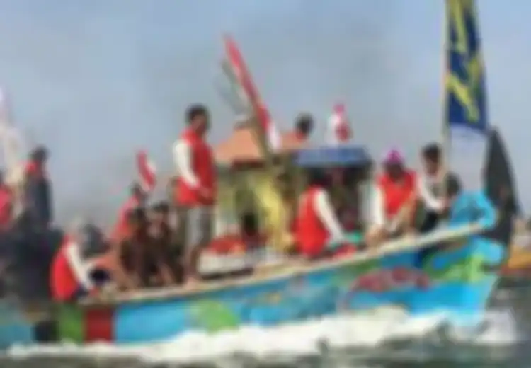 Lomban, Tradisi Unik Syawalan di Jepara yang Meriahkan Hari Raya Nelayan dengan Hias Perahu