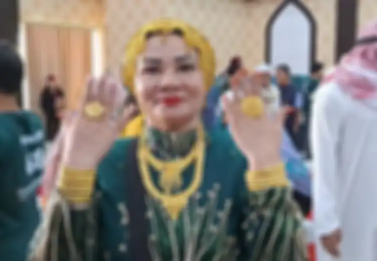 Sembari Ibadah Haji, Sosok Penjual Toko Kelontong Ini Borong Emas 100 Gram Di Tanah Suci, Aksinya Disorot Bea Cukai